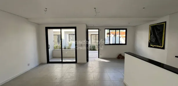 Sobrado com 3 Quartos à venda, 134m² no , Holambra