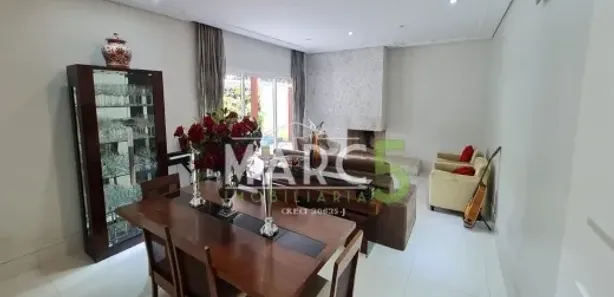 Fazenda / Sítio / Chácara com 3 Quartos à venda, 800m² no Jardim das Cerejeiras, Arujá