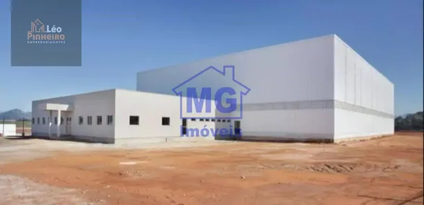 Galpão / Depósito / Armazém à venda, 2064m² no Imboassica, Macaé