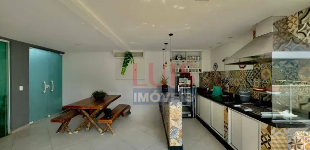 Casa de Condomínio com 4 Quartos à venda, 190m² no Maria Paula, Niterói