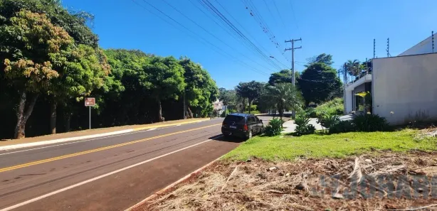 Terreno / Lote / Condomínio à venda, 360m² no Jardim Menegazzo, Apucarana