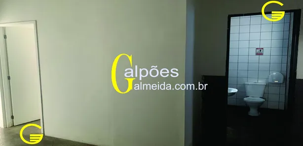 Galpão / Depósito / Armazém para alugar, 650m² no Vila Caldas, Carapicuíba