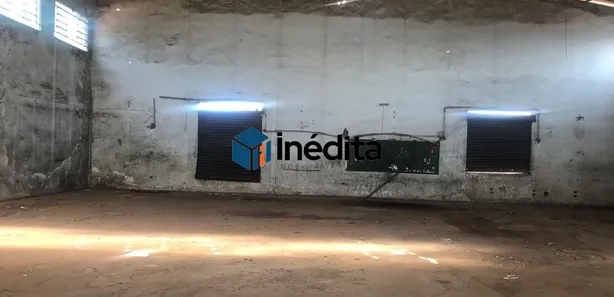 Galpão / Depósito / Armazém para venda ou aluguel, 10890m² no Vila Maria, Trindade