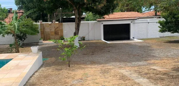 Casa com 3 Quartos à venda, 207m² no Pedras, Fortaleza