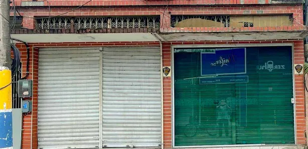 Loja / Salão / Ponto Comercial para alugar, 35m² no Centro (Vila Inhomirim), Magé