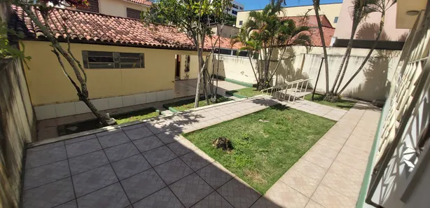 Casa com 6 Quartos à venda, 250m² no Itapuã, Salvador