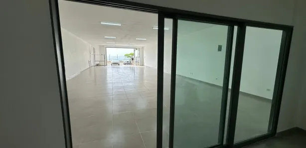 Loja / Salão / Ponto Comercial para alugar, 211m² no Vila dos Ipês, Boituva