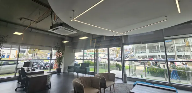 Loja / Salão / Ponto Comercial com 1 Quarto para alugar, 600m² no Seminário, Curitiba