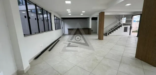 Prédio Inteiro para venda ou aluguel, 760m² no Jardim do Lago, Campinas