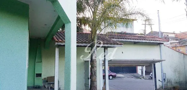 Casa com 3 Quartos para venda ou aluguel, 220m² no Cidade Edson, Suzano