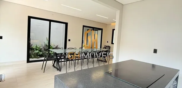 Sobrado com 3 Quartos à venda, 250m² no Parque Solar do Agreste B, Rio Verde