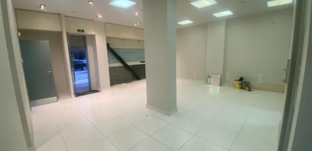 Loja / Salão / Ponto Comercial com 2 Quartos para alugar, 78m² no Centro, Petrópolis