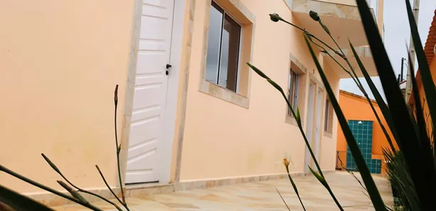 Casa de Condomínio com 2 Quartos à venda, 92m² no Balneario Umurama, Mongaguá