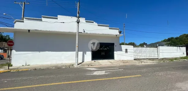 Galpão / Depósito / Armazém com 1 Quarto à venda, 332m² no Nossa Senhora do Rosário, Santa Maria