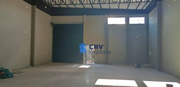 Galpão / Depósito / Armazém para alugar, 240m² no Chácara Manella, Cambé