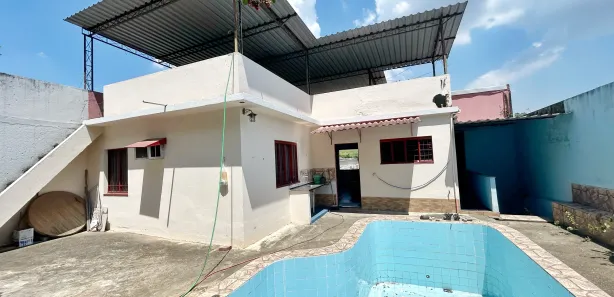 Sobrado com 3 Quartos à venda, 142m² no Boa Esperança, Nova Iguaçu