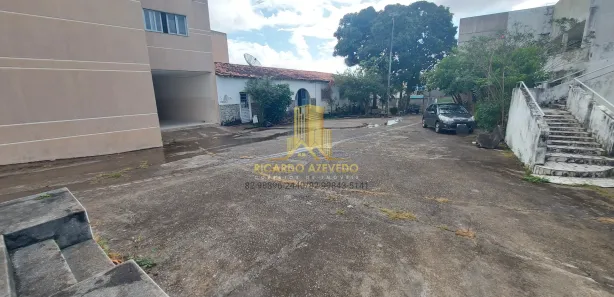Prédio Inteiro à venda, 5000m² no Brasília, Arapiraca