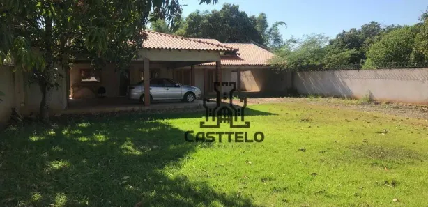 Fazenda / Sítio / Chácara com 4 Quartos à venda, 314m² no , Ibiporã