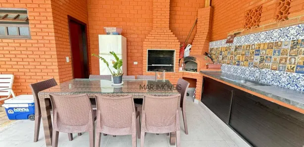 Casa de Condomínio com 3 Quartos para alugar, 240m² no Jardim Acapulco, Guarujá