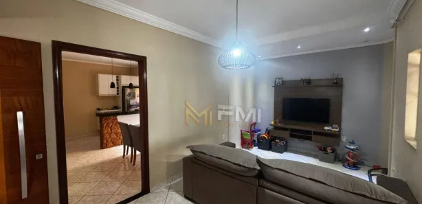 Casa com 3 Quartos à venda, 160m² no Jardim Lírio, Hortolândia