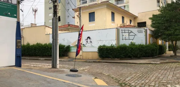 Prédio Inteiro com 13 Quartos para venda ou aluguel, 644m² no Centro, Campinas