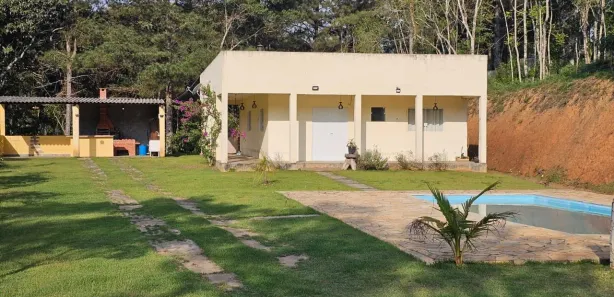 Fazenda / Sítio / Chácara com 3 Quartos à venda, 4900m² no Centro, Juquitiba