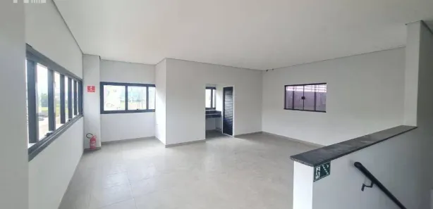Galpão / Depósito / Armazém para alugar, 930m² no Portão, Arujá