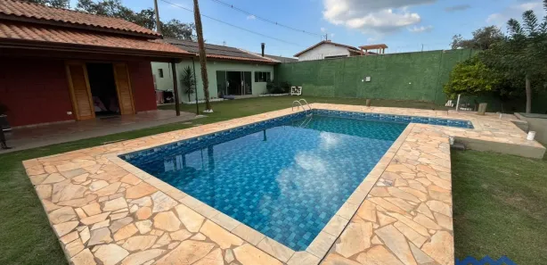Fazenda / Sítio / Chácara com 2 Quartos à venda, 1000m² no , Mairinque