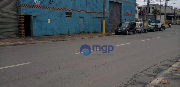 Galpão / Depósito / Armazém para alugar, 1600m² no Parque São Pedro, Itaquaquecetuba