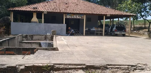 Fazenda / Sítio / Chácara com 2 Quartos à venda, 96800m² no , Capivari