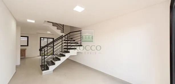 Sobrado com 3 Quartos para alugar, 139m² no Boa Vista, Curitiba