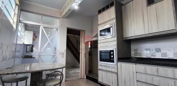 Sobrado com 3 Quartos à venda, 112m² no Vila Bancária, Campo Largo