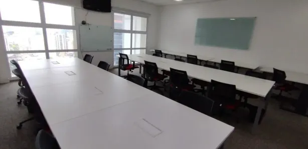 Conjunto Comercial / Sala com 1 Quarto para alugar, 135m² no Vila São Francisco (Zona Sul), São Paulo
