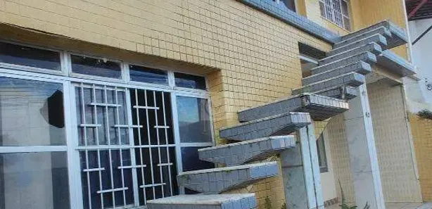 Casa Comercial com 9 Quartos à venda, 360m² no São José, Aracaju