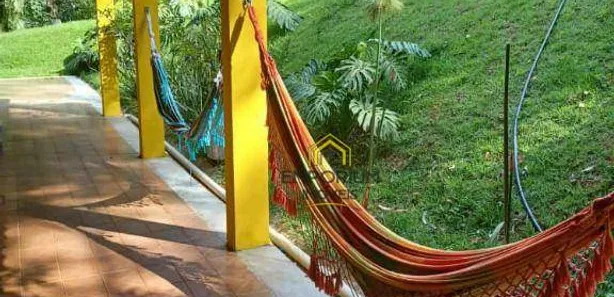 Fazenda / Sítio / Chácara com 3 Quartos à venda, 300m² no Granjas Urupes, Arujá