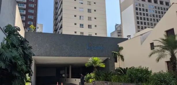 Apartamento com 1 Quarto para alugar, 37m² no Centro, Curitiba