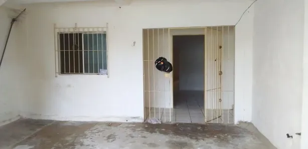 Casa com 3 Quartos para alugar, 55m² no Jardim São Paulo, Recife