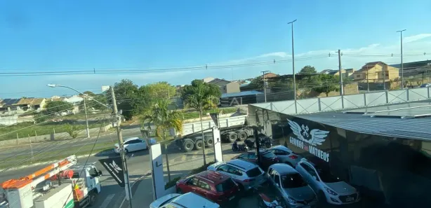 Loja / Salão / Ponto Comercial com 3 Quartos à venda, 180m² no Parque Turf Club, Campos dos Goytacazes