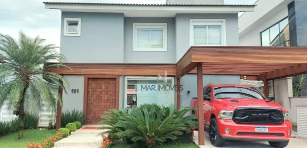 Casa de Condomínio com 3 Quartos para alugar, 230m² no Balneário Praia do Pernambuco, Guarujá