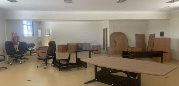Galpão / Depósito / Armazém para alugar, 370m² no Jardim Alvorada, Jandira