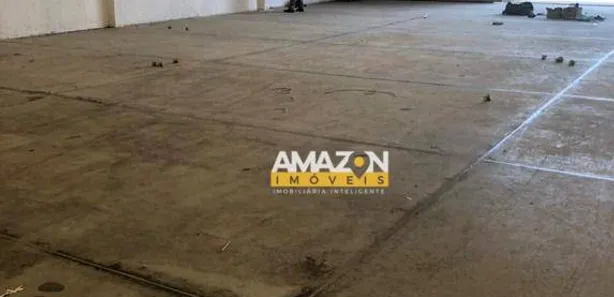 Galpão / Depósito / Armazém para alugar, 1000m² no Residencial e Comercial Cidade Jardim, Pindamonhangaba