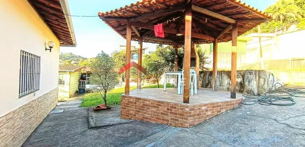 Casa com 3 Quartos à venda, 690m² no Caeté, Caeté