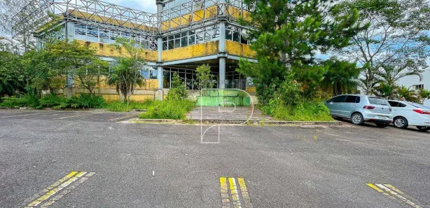 Prédio Inteiro para venda ou aluguel, 3500m² no Vila Jovina, Cotia
