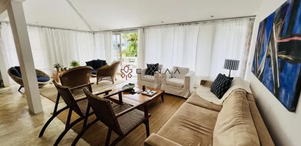 Casa de Condomínio com 5 Quartos à venda, 250m² no Retiro (Cunhambebe), Angra dos Reis