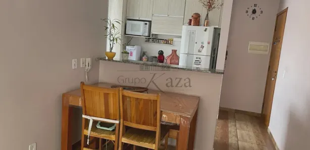 Apartamento com 2 Quartos à venda, 58m² no Jardim Jacinto, Jacareí