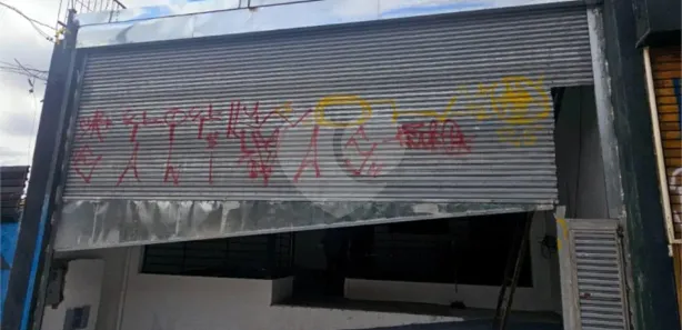 Prédio Inteiro para alugar, 200m² no Parada Inglesa, São Paulo