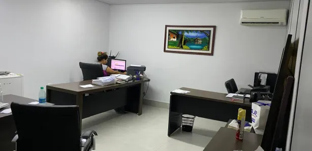Prédio Inteiro à venda, 468m² no Ilda, Aparecida de Goiânia