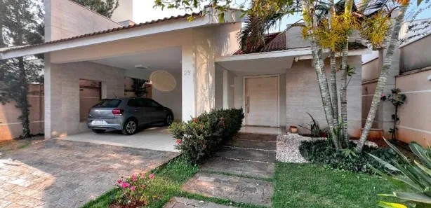 Casa de Condomínio com 4 Quartos à venda, 329m² no Zona 08, Maringá