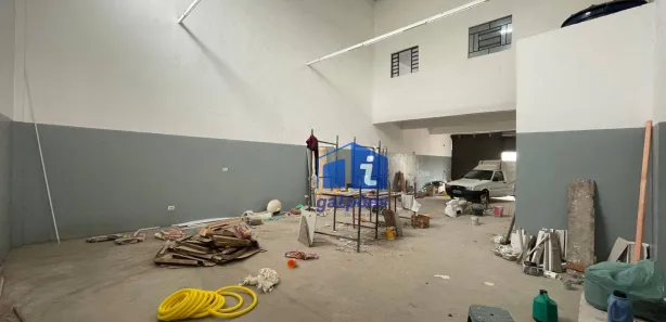 Galpão / Depósito / Armazém para alugar, 360m² no Vila Endres, Guarulhos