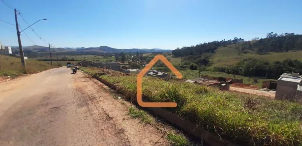 Terreno / Lote / Condomínio à venda, 240m² no Pitangueiras, Pouso Alegre